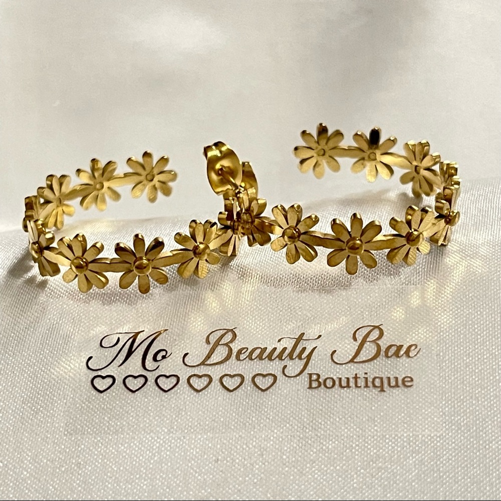 Blooming Daisy Hoops